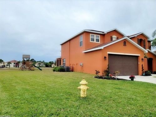 8150 Blue Daze Ct, Lehigh Acres, FL 33972-7500