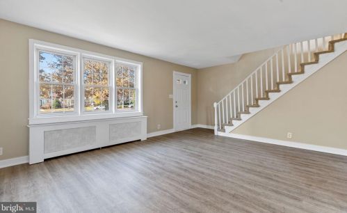 14 Bancroft Pkwy, Wilmington, DE 19805-3702