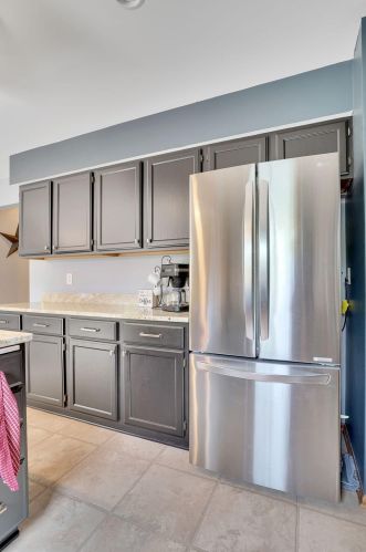 4722 Fairway Dr, Waterford WI  53185-3370 exterior