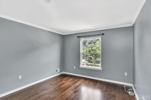 129 Murray Dr, Old Bridge NJ  08857-4205 exterior