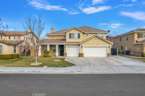 44106 Raven Ln, Lancaster, CA 93536-2312