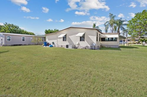 26248 Queen Mary Ln, Bonita Springs FL  34135-6536 exterior