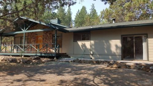 63333 Silverado Dr, Bend, OR 97701-8579