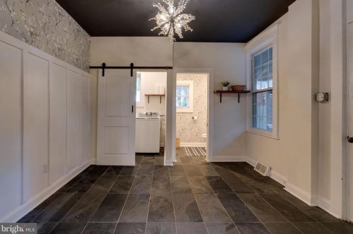 721 Orange St, Lancaster PA  17602-3118 exterior