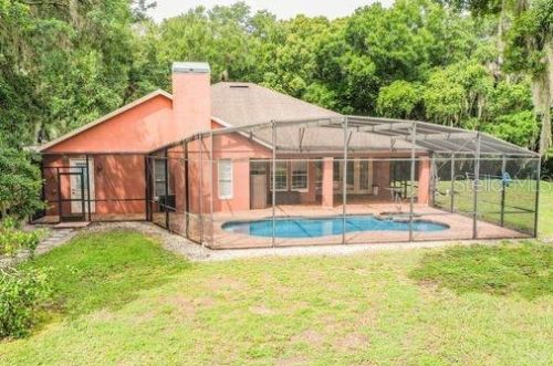28942 Tammi Dr, Tavares, FL 32778-9406
