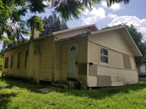 1208 Ormond Ave, Fort Pierce, FL 34950-6560