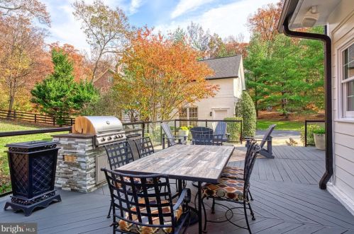 40280 Spectacular Bid Pl, Leesburg VA  20176-7173 exterior