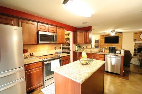 1012 Triple Crown Dr, Fort Worth TX  76179-2324 exterior