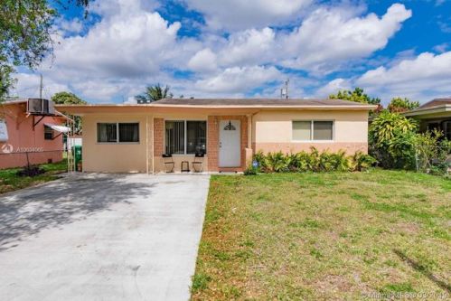 6235 24th St, Hollywood FL  33023-2860 exterior