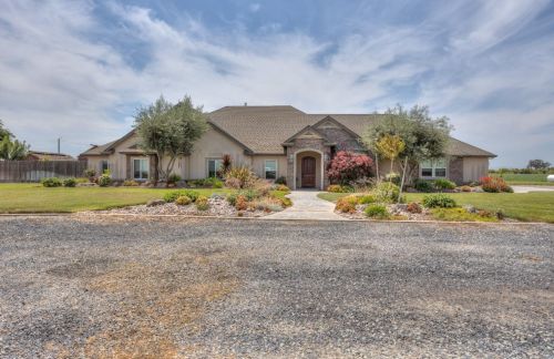 24051 Swenson Rd, Hilmar, CA 95324-9654