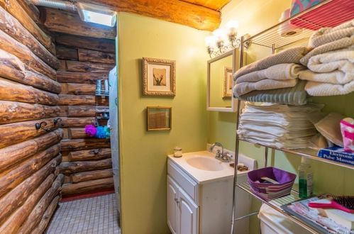 11 Picadilly Ct, Rock Hill NY  12775-6435 exterior