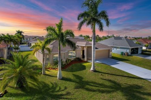 1810 47th Ter, Cape Coral, FL 33914-6291