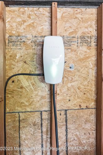 100 Branch Ave, Tinton Falls NJ  07701-2204 exterior