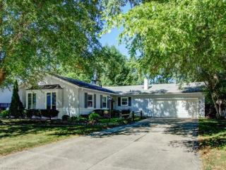 206 Grayling Dr, Akron, OH 44333-2846