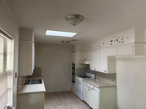 1917 Fordham Ln, Denton TX  76201-1730 exterior