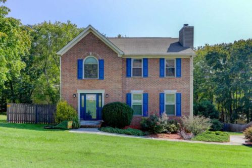 1108 Turnberry Dr, Knoxville, TN 37923-6602