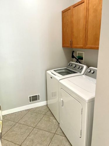 3320 Long Branch Dr, New Castle PA  16105-2926 exterior