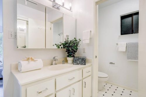 95 Colorados Dr, Millbrae CA  94030-2107 exterior