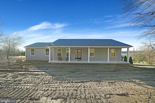 618 Limestone Rd, Parkesburg, PA 19365-1001