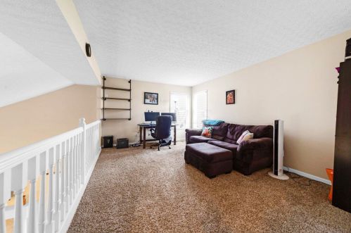 1337 Harold Stewart Pkwy, Pataskala OH  43062-7595 exterior