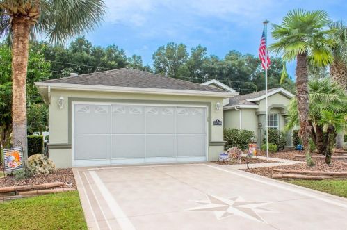 16339 14th Avenue Rd, Ocala, FL 34473-8933