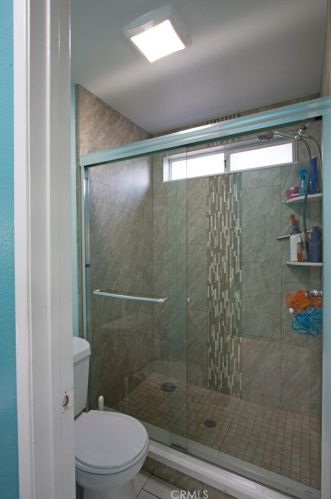 6001 Stone Bridge Ln, Bakersfield CA  93313-3386 exterior