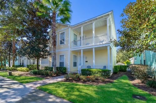 1456 Reunion Blvd, Kissimmee, FL 34747-6762