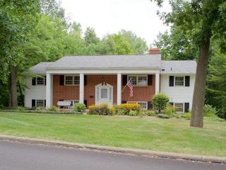 171 Redwood Rd, Mansfield, OH 44907-2438