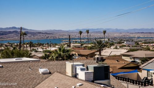 335 Buccaneer Ln, Lake Havasu City AZ  86406-6945 exterior