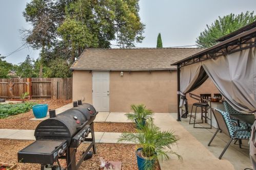 939 Garfield St, Lodi CA  95240-5404 exterior