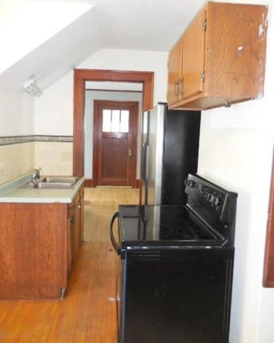 206 James St, Beaver Dam, WI 53916-2504