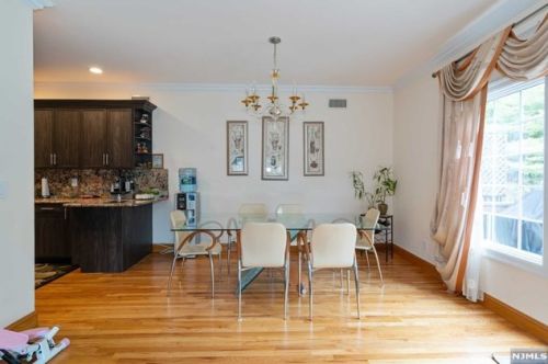 134 Demarest Ln, Montvale NJ  07645-2341 exterior