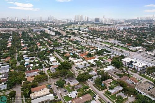 1602 17 Ave, Hollywood FL 33020-2814 exterior