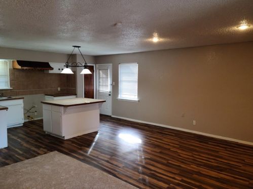 433 Daniel St, Richardson TX  75080-4507 exterior
