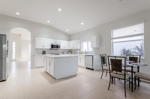 1955 Fairmont Ln, Naples FL  34120-4572 exterior