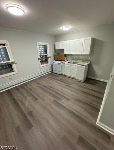 108 Madison St, Paterson NJ 07501-3029 exterior