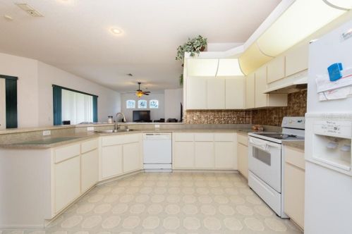 12727 Morgan Rd, Port Richey, FL 34669-2500