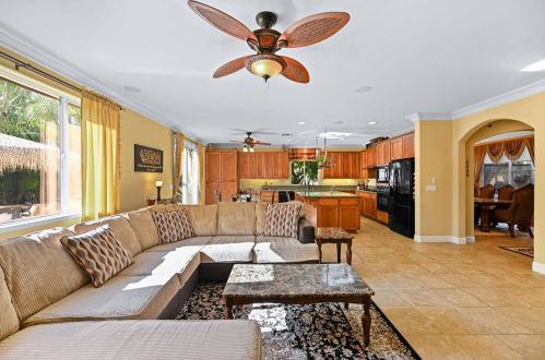 4021 Calistoga Ct, Modesto CA  95356-8987 exterior