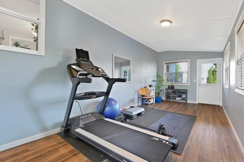 20 Front St, Middletown CT 06457-4424 exterior