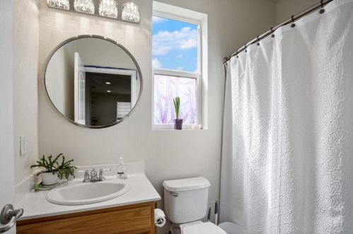 351 Wolfpack Ct, Grayson CA  95363-8322 exterior