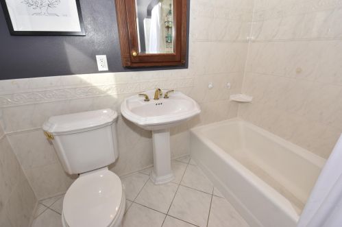 2353 56, Milwaukee WI 53210-2231 exterior