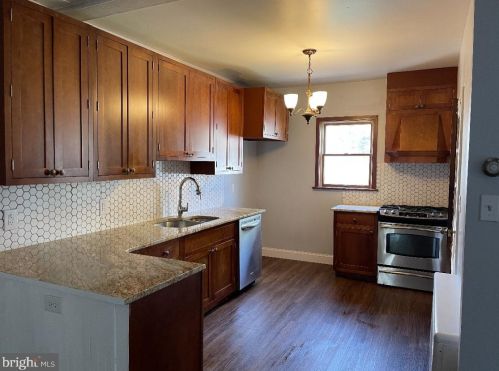 917 Queen St, Pottstown PA  19464-6017 exterior