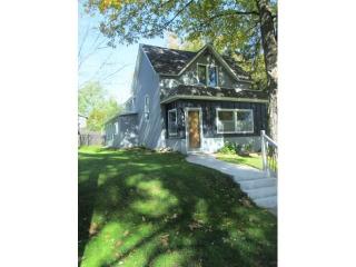 414 Saint Croix Ave, Stillwater, MN 55082-4326