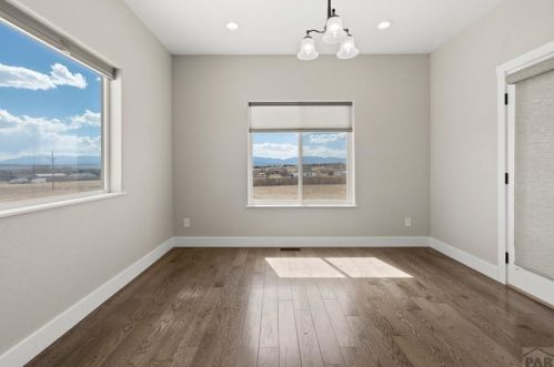 965 Rosa Linda Dr, Pueblo CO  81007-2099 exterior