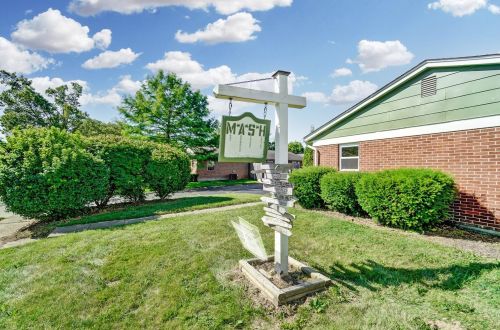 1010 Arrowhead Dr, Miami OH  45056-2605 exterior