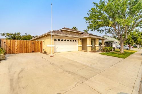 425 Sanderling Dr, Grayson, CA 95363-9016