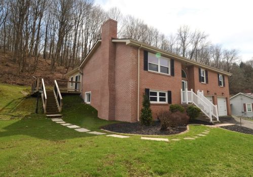 4000 Walton Rd, Finleyville, PA 15332-1570