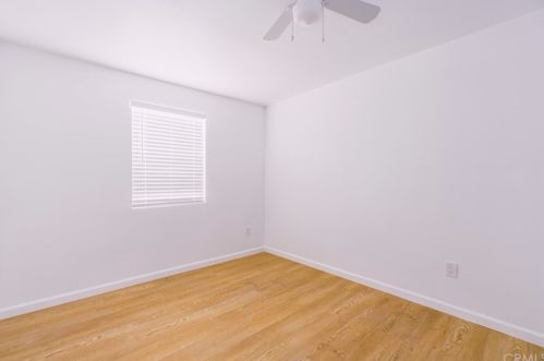 1724 Lemon Ave, Long Beach CA 90813-2117 exterior