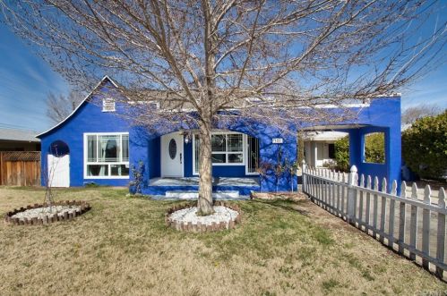 125 Lancaster Blvd, Lancaster, CA 93535-2555