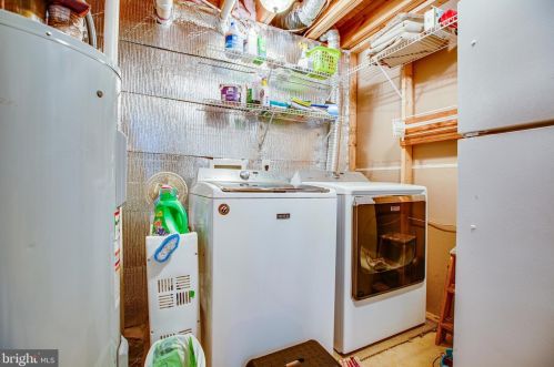 12702 Toll House Rd, Spotsylvania VA  22551-8137 exterior